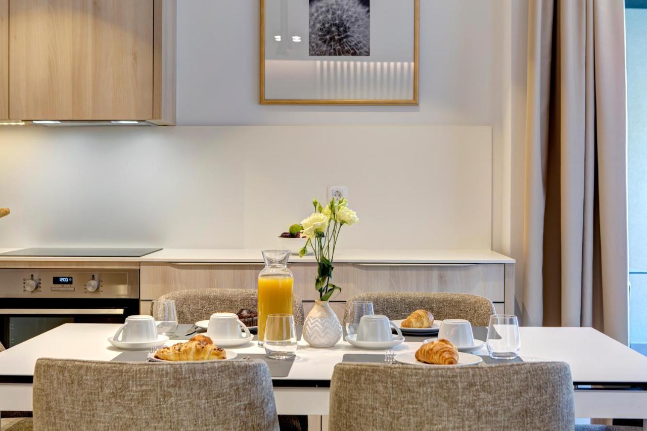 Four Blue Seasons - Luxury Apartment *