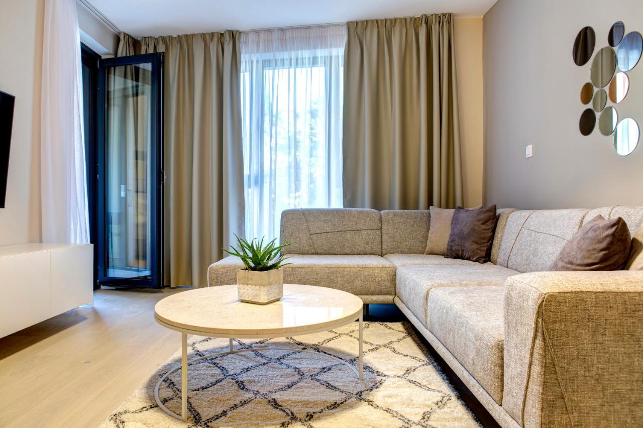 Four Blue Seasons - Luxury Apartment *