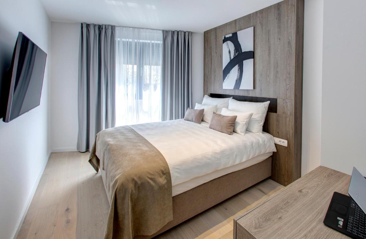 Four Blue Seasons - Luxury * Ragusa